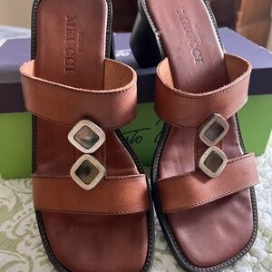 Sesto Meucci Sandal, Dark Tan, 8.5N